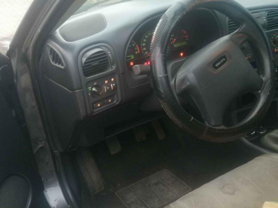 Volvo-S40