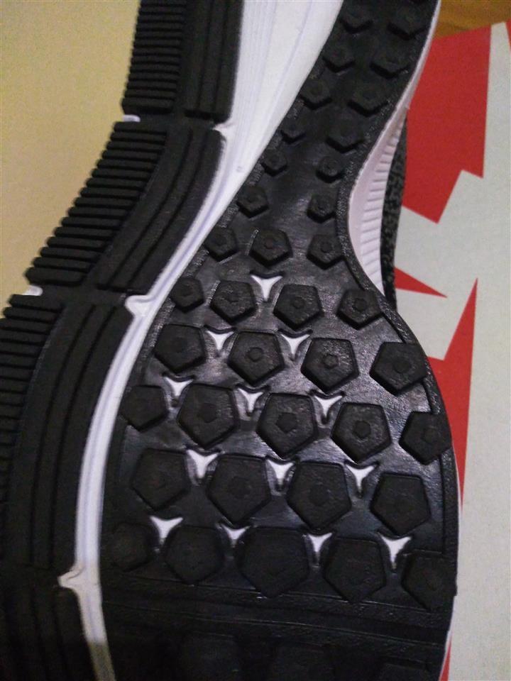 NIKE-PATIKE-NIJEDNOM-KORIŠĆENE