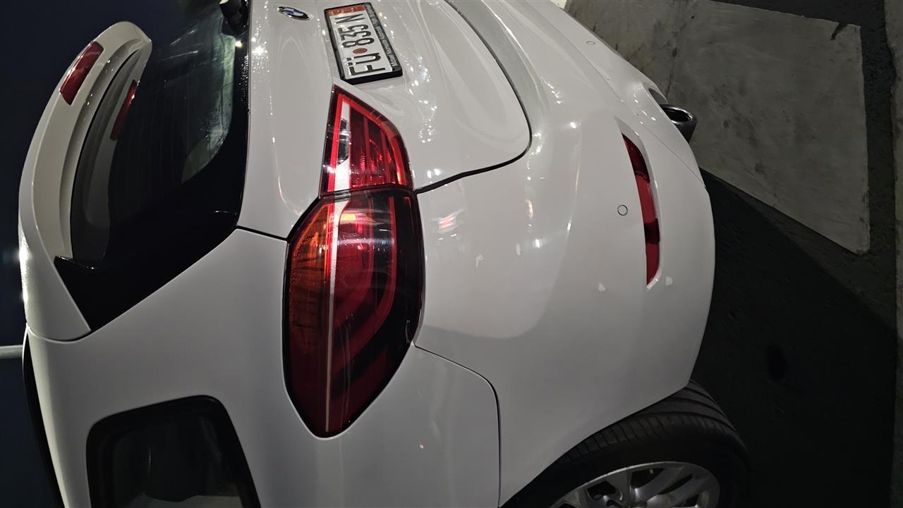 Bmw-218d