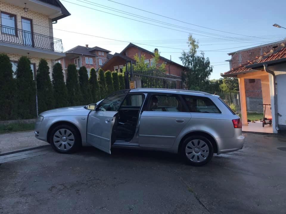 Audi-A4-2006god