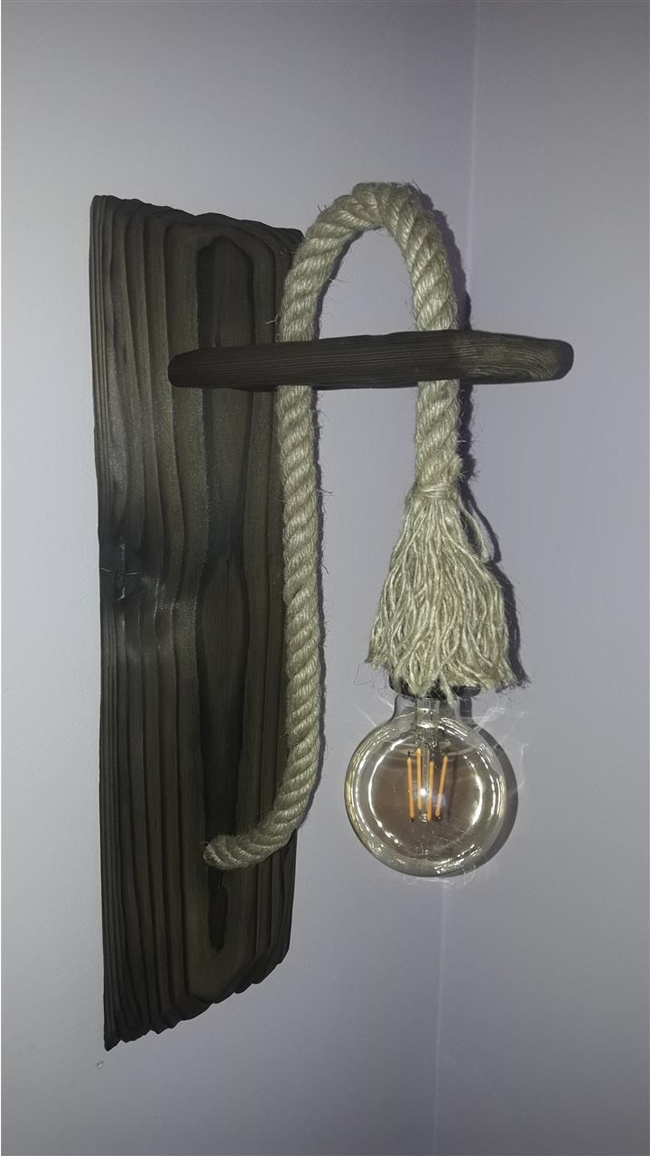 Zidna-lampa-PinusArt