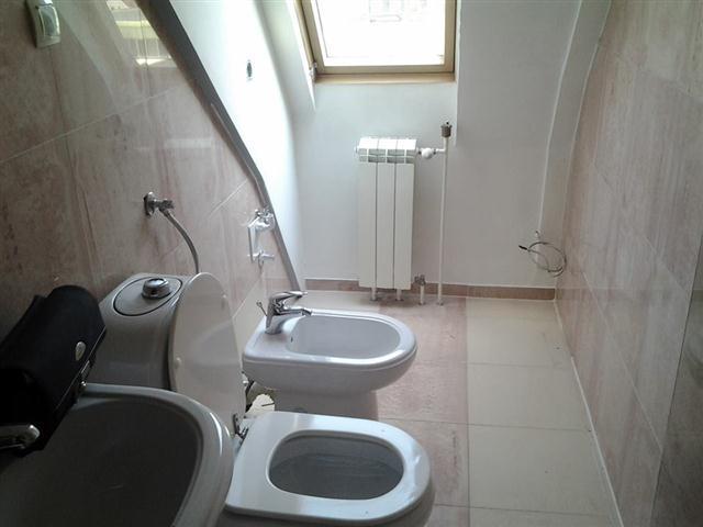 Stan-80m2-u-centru-Nisa