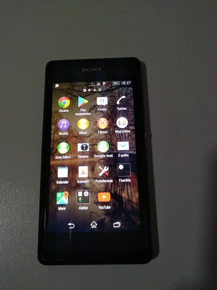 Telefon-SONY-Xperia-D2203