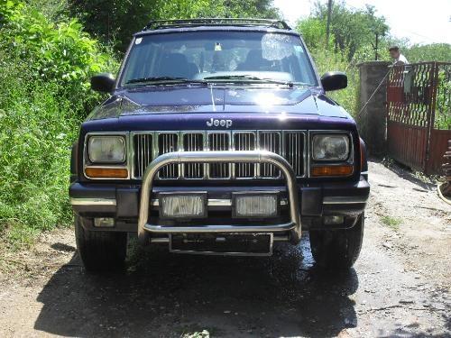 Jeep Cherokee  - 98