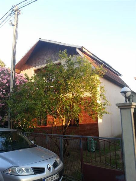 Kuća-135m2-u-Ulcinju--ekstra