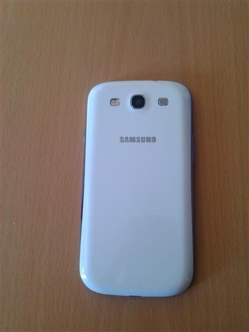 Samsung-Galaxy-S3-White