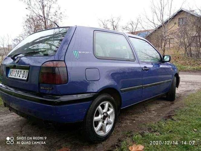 Golf  3