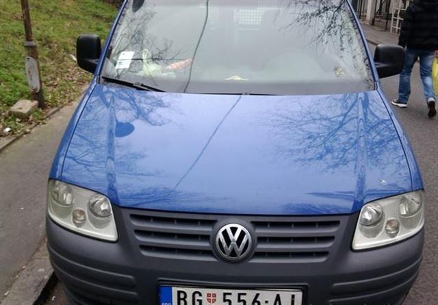 VW Caddy 2.0 sdi -06