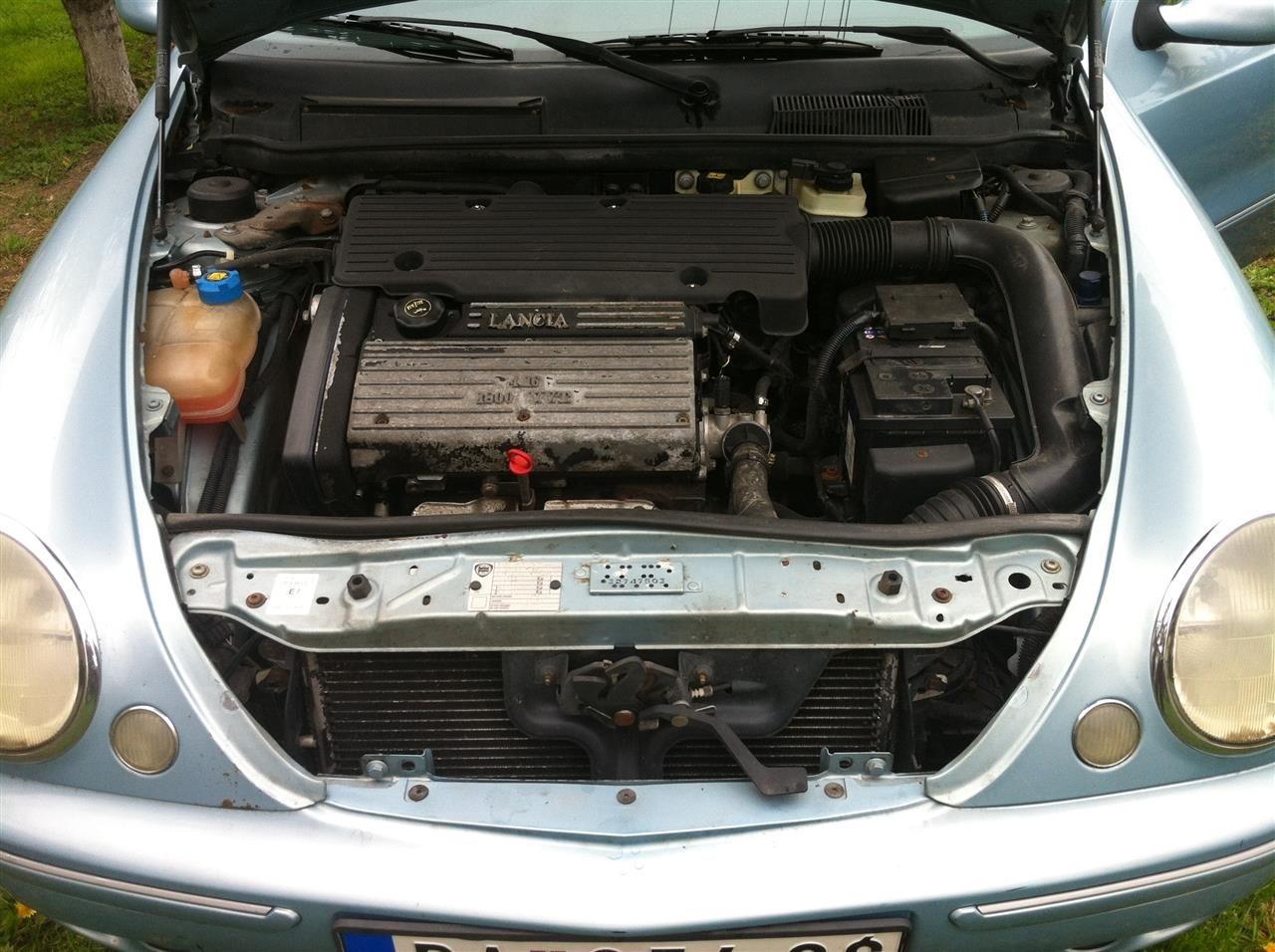 Lancia-Lybra