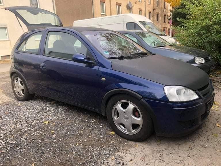 Opel-corsa