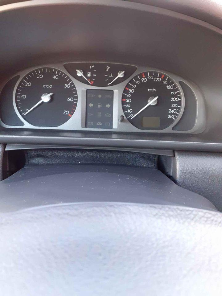 Renault-laguna-2-2004godiste