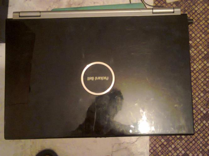  packard bell SB85 easy note 17" 