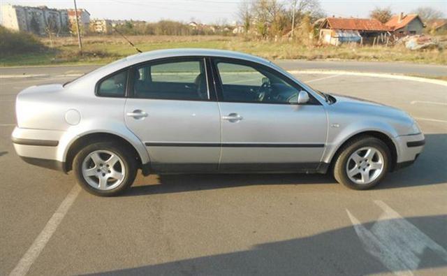 VW-Passat-1-9-TDI-130KS--02