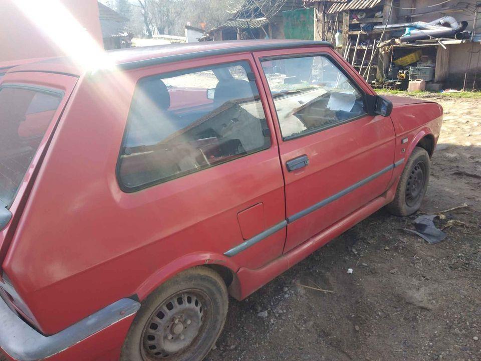 Yugo-coral-in-1-1