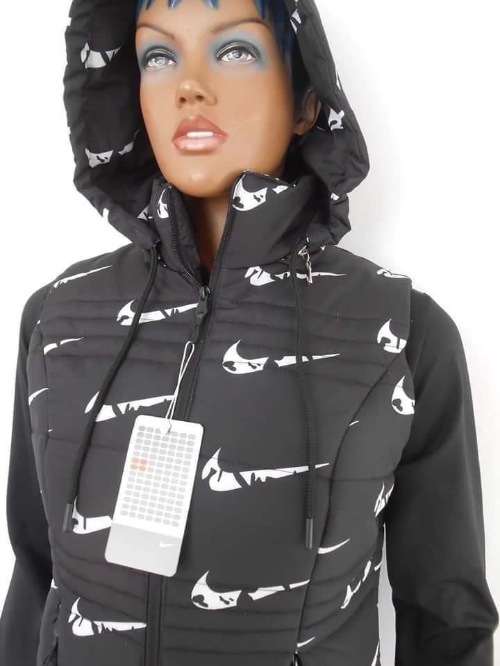 Prsluk-zenski-Nike-