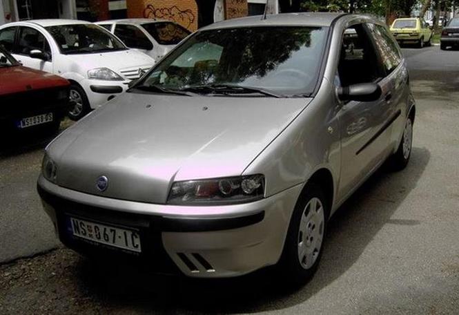 Fiat Punto 1,2 ELX -02