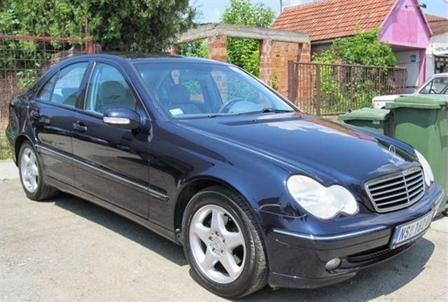 Mercedes-Benz C220 CDi -03