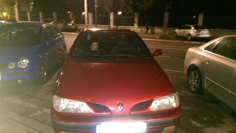 Renault-Megane--97