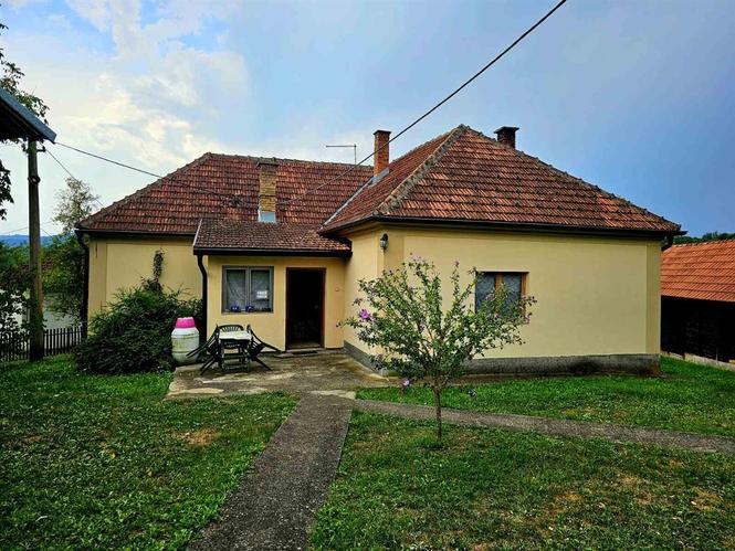 Prodajem imanje 8.6ha sa kucom-Kosjeric