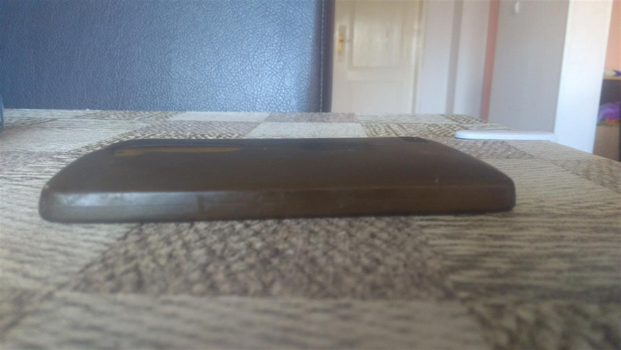 maska-za-telefon