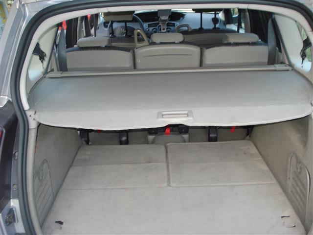 Renault-Grand-Scenic-1-9-dci---04--