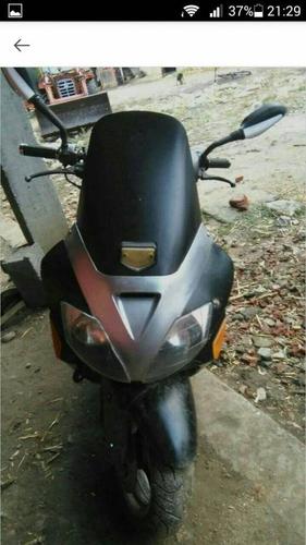 �SKUTER 150cc�