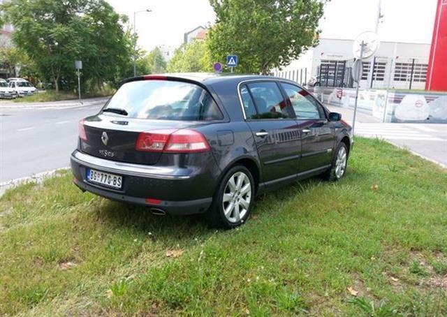 Renault-Vel-Satis-3-5-V6-Initiale--05--