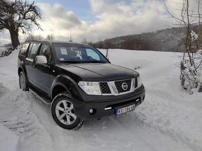 Nisan pathfinder