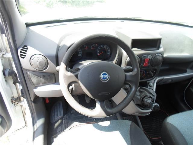 Fiat-Doblo--06--