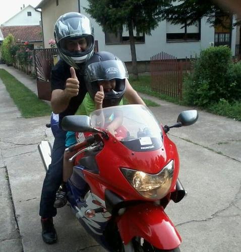 Honda cbrf4
