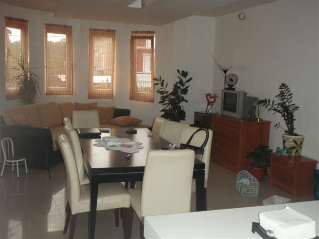 Kuca-300m2-