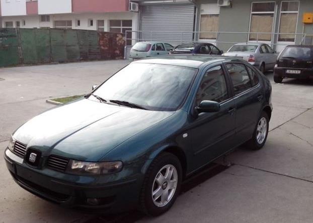 Seat-Leon-Signo--01