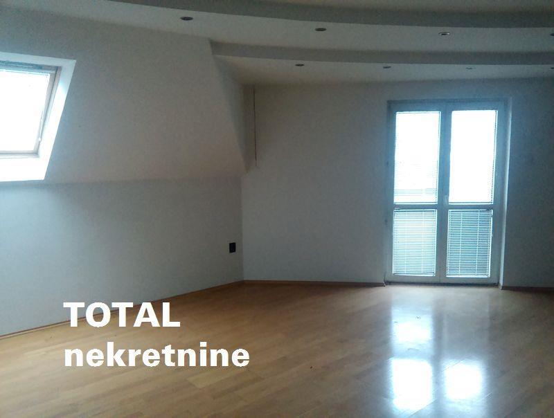 Troiposoban-duplex-stan-u-centru