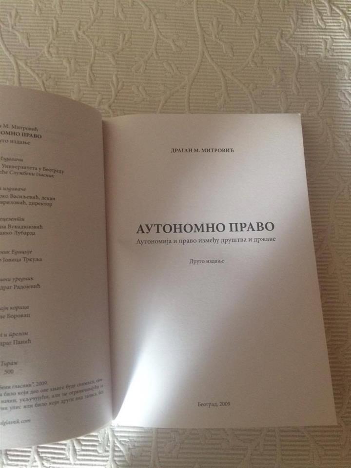 AUTONOMNO-PRAVO