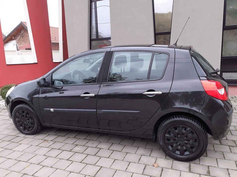 Renault-Clio-1-2-B