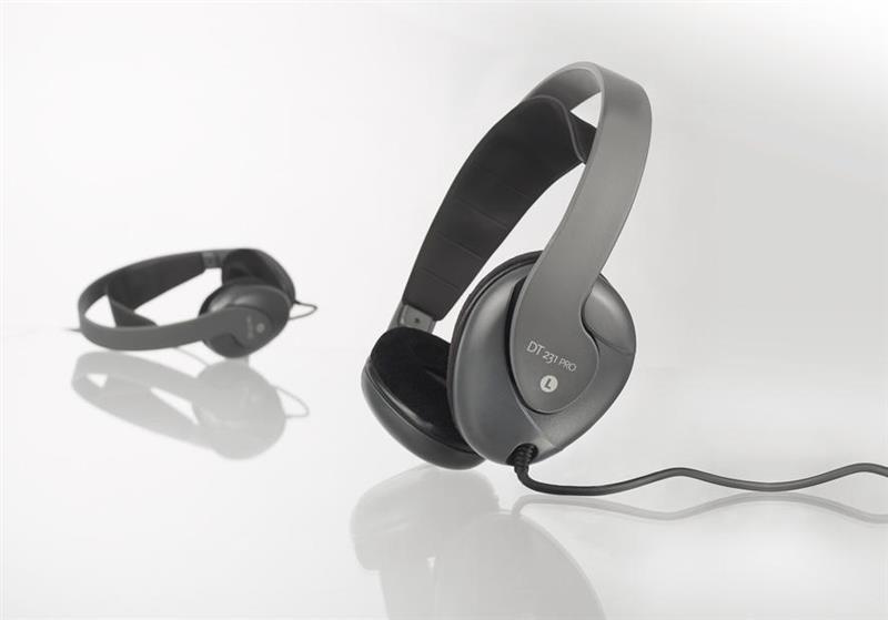 Beyerdynamic-DT-231-PRO