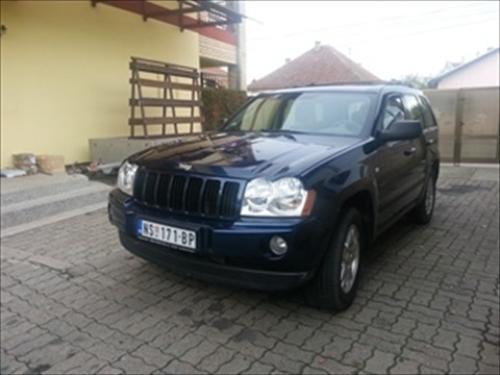 Jeep-Grand-Cherokee-Laredo----06