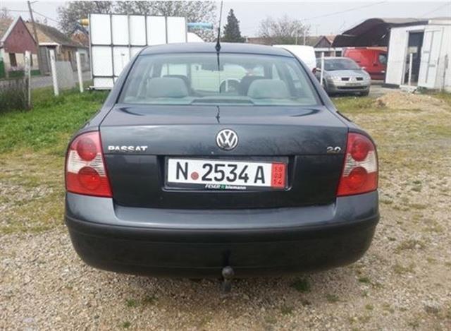 VW-Passat-B-5-5--02