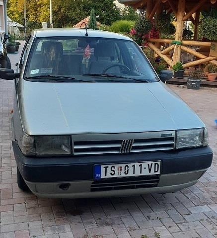 Auto-Fiat-Tipo-1-6