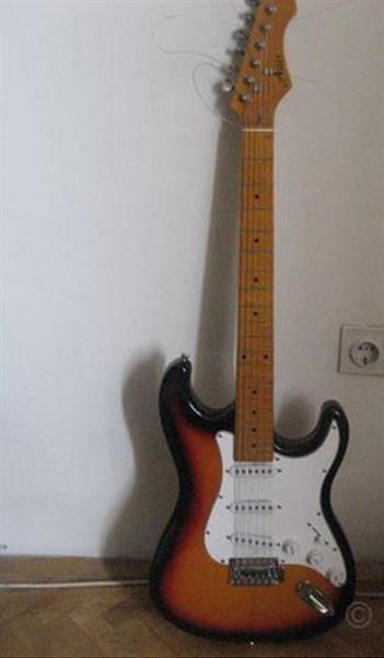 Elektricna-gitara-Aster
