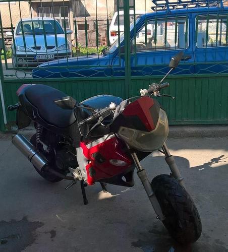 Motor Horvet 