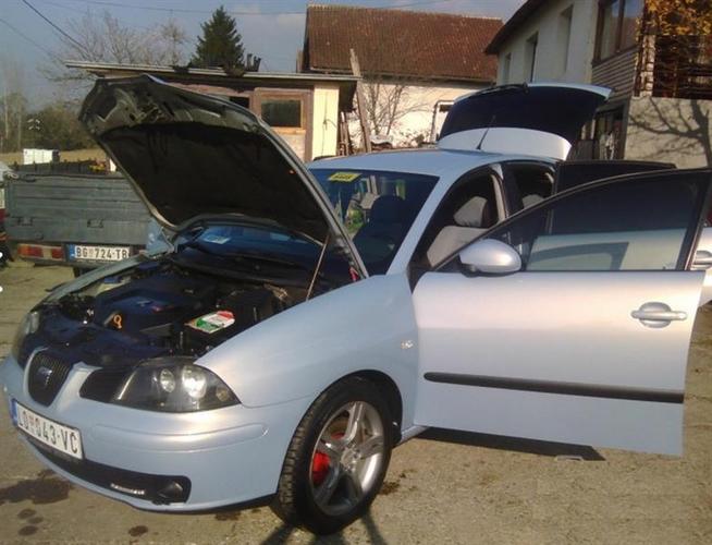 Seat Ibiza 1.9 tdi -03