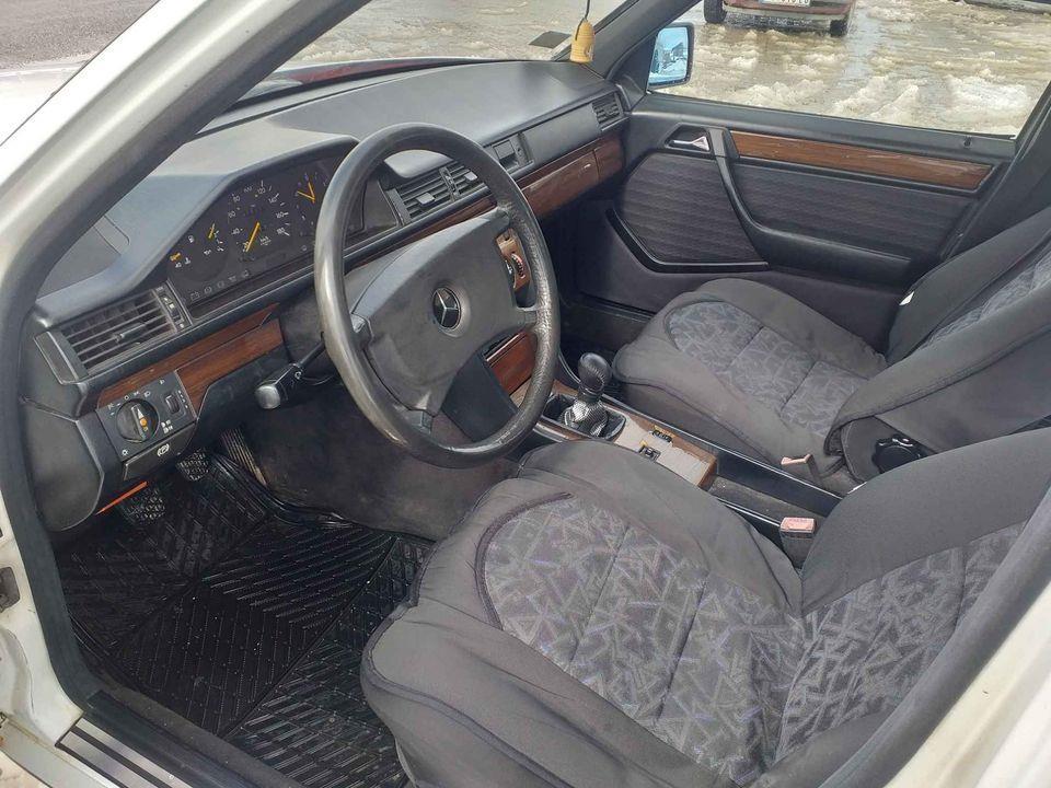 Mercedes
