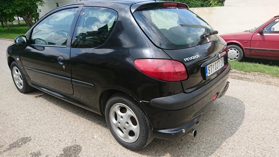 PEŽO-206-1-4-2002