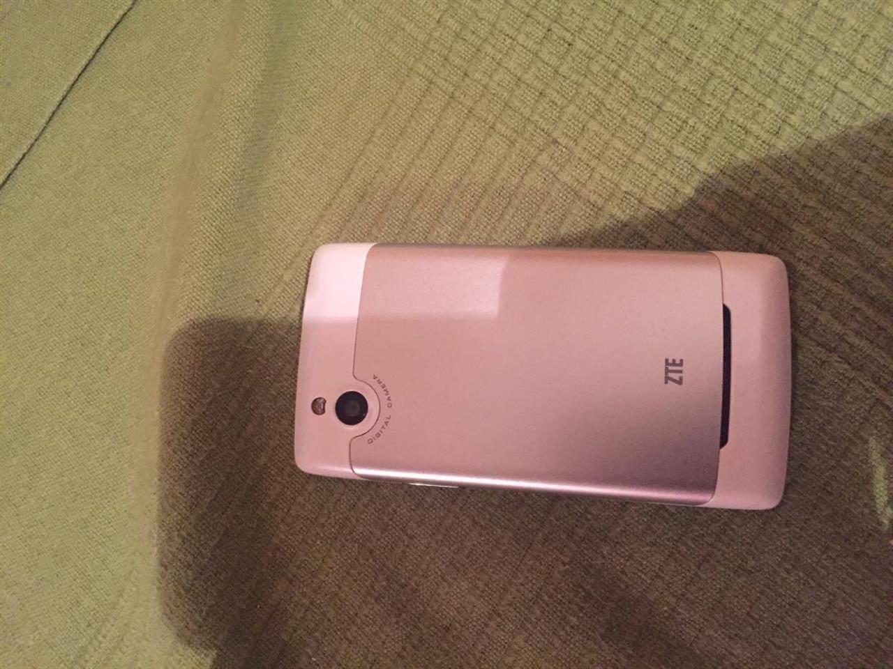 ZTE-Blade-2