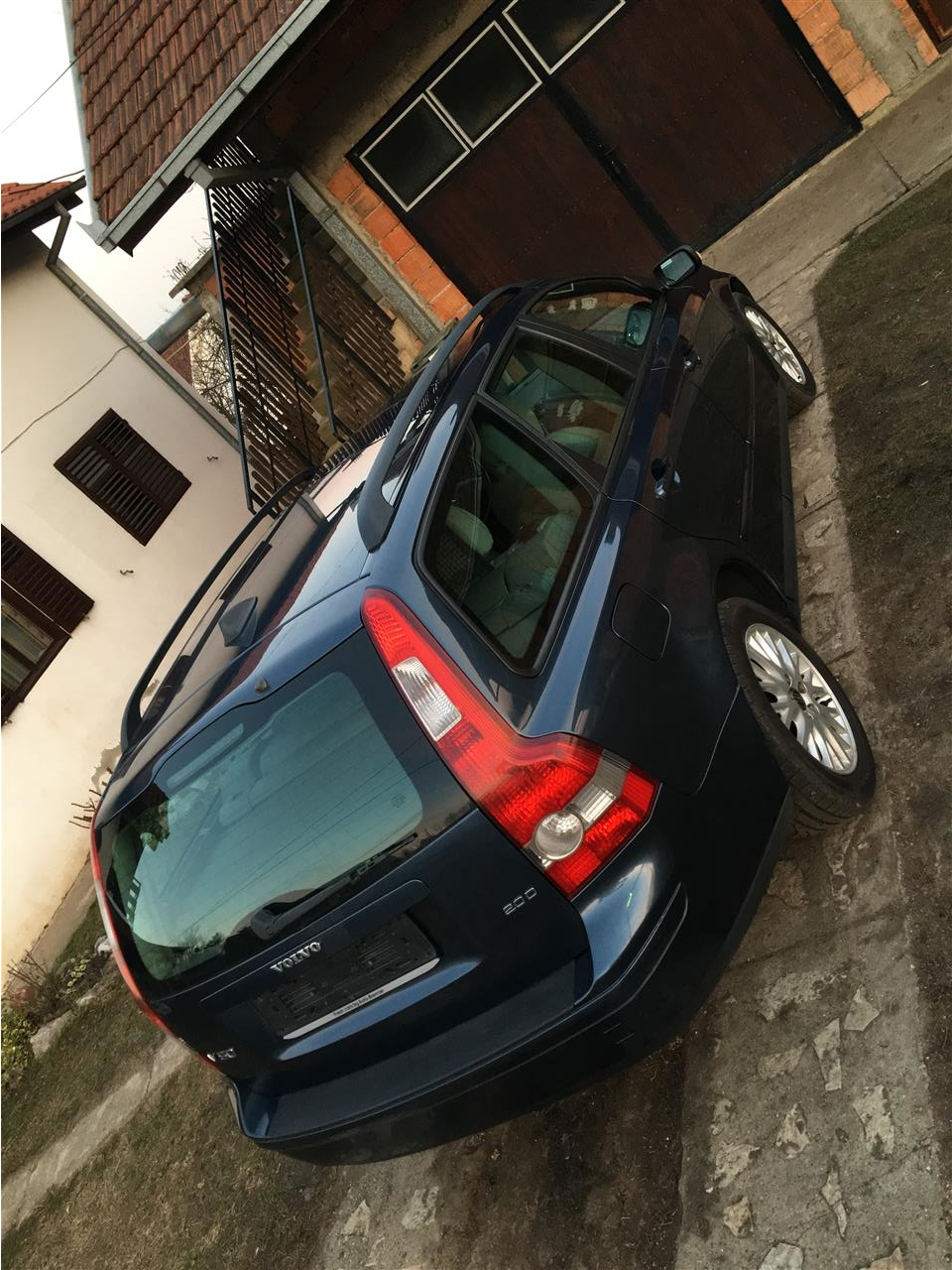 Volvo-V50