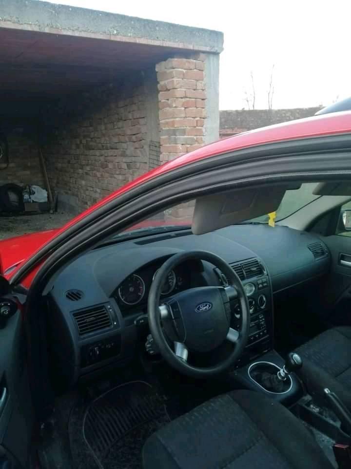 Ford-Mondeo