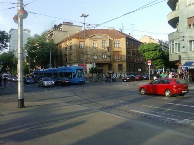 2-sobni stan od 73m2 u Zagreb, Centar