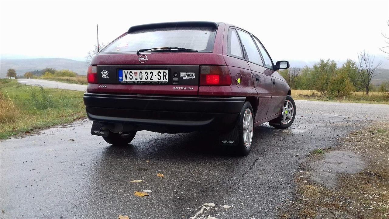Opel-astra-f