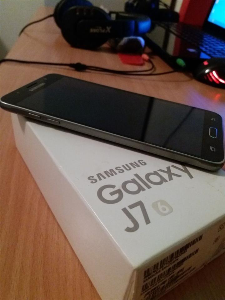 Samsung-Galaxy-J7-2016